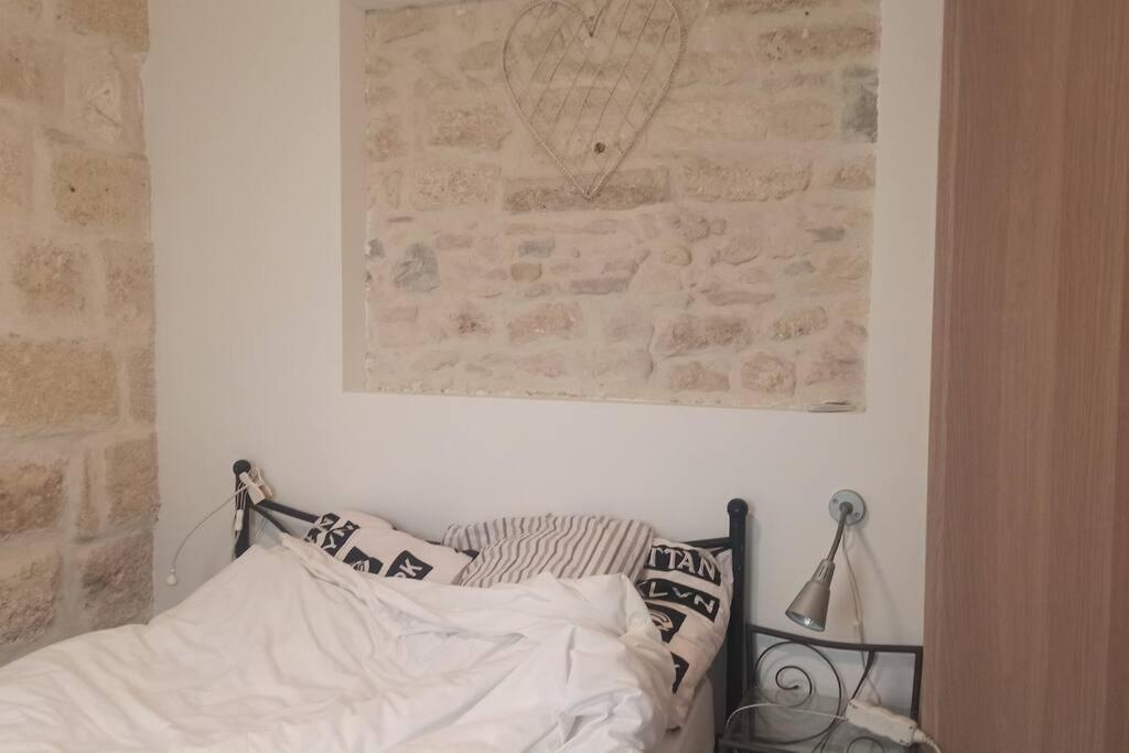 60 M² Deux Chambres Centre Ville Montpellier Bagian luar foto