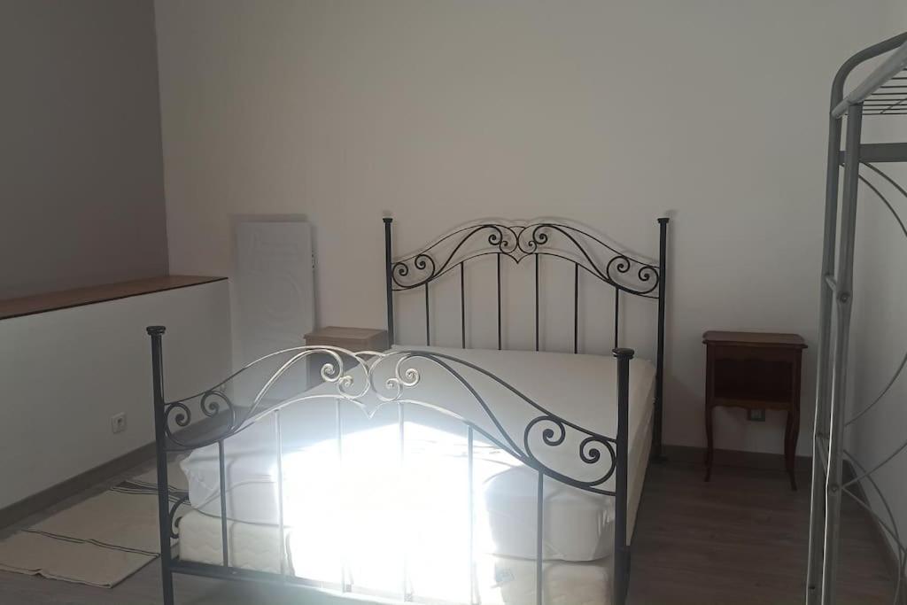 60 M² Deux Chambres Centre Ville Montpellier Bagian luar foto